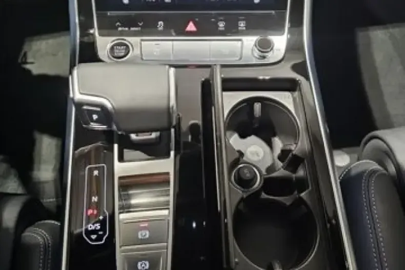 Audi Q7 din 2025 cu 27.939 km - oferta AUD149833 - foto 14