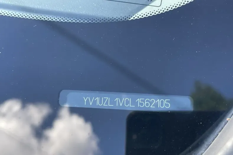 Volvo XC60 din 2020 cu 139.500 km - oferta VOL149847 - foto 12