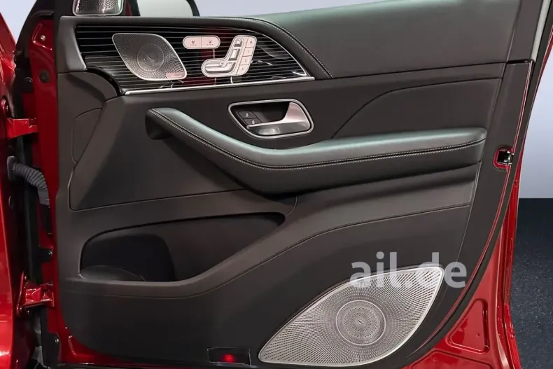 Mercedes-Benz GLS 600 din 2021 cu 72.866 km - oferta MER149860 - foto 28