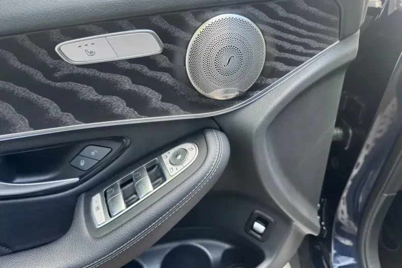 Mercedes-Benz GLC 220 din 2021 cu 93.200 km - oferta MER149867 - foto 12