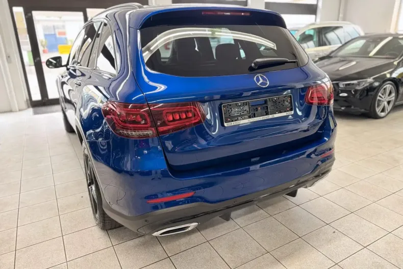 Mercedes-Benz GLC 220 din 2020 cu 82.000 km - oferta MER149868 - foto 8