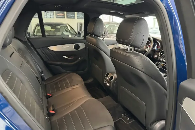 Mercedes-Benz GLC 220 din 2020 cu 82.000 km - oferta MER149868 - foto 25