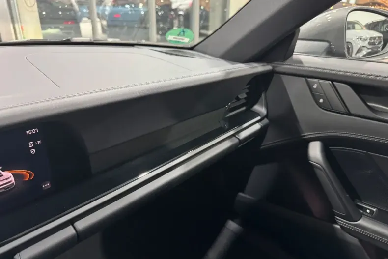 Porsche 992 din 2023 cu 24.500 km - oferta POR149869 - foto 50