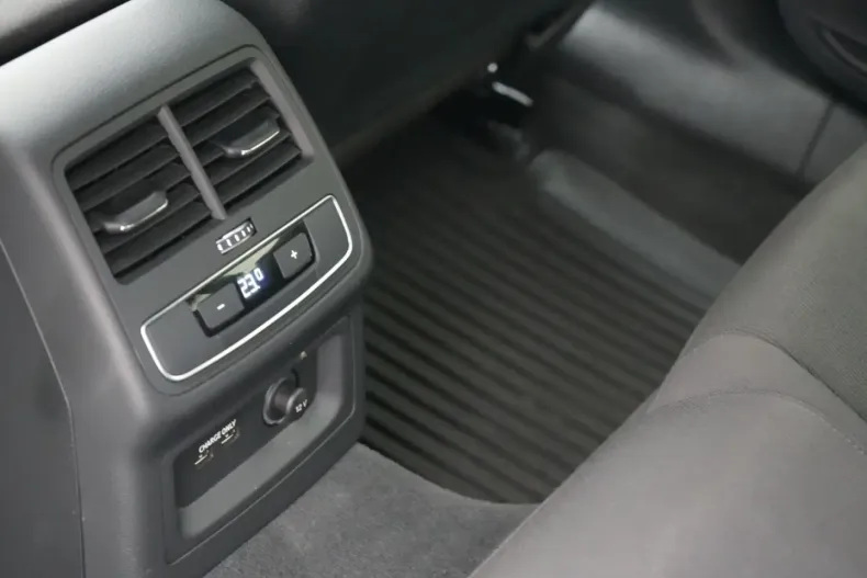 Audi A5 din 2022 cu 76.820 km - oferta AUD149878 - foto 18