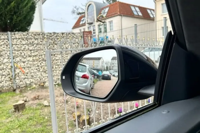 Audi RSQ8 din 2022 cu 2.165 km - oferta AUD149879 - foto 7