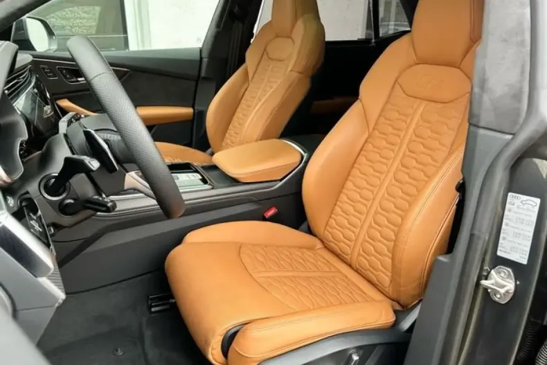 Audi RSQ8 din 2022 cu 2.165 km - oferta AUD149879 - foto 10