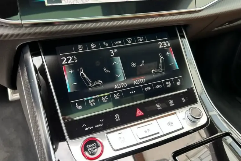 Audi RSQ8 din 2022 cu 2.165 km - oferta AUD149879 - foto 17