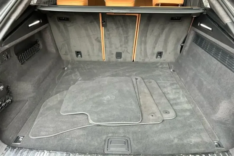 Audi RSQ8 din 2022 cu 2.165 km - oferta AUD149879 - foto 28