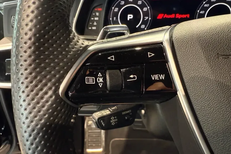 Audi RS6 din 2021 cu 72.100 km - oferta AUD149884 - foto 12