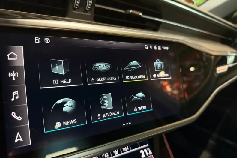 Audi RS6 din 2021 cu 72.100 km - oferta AUD149884 - foto 21