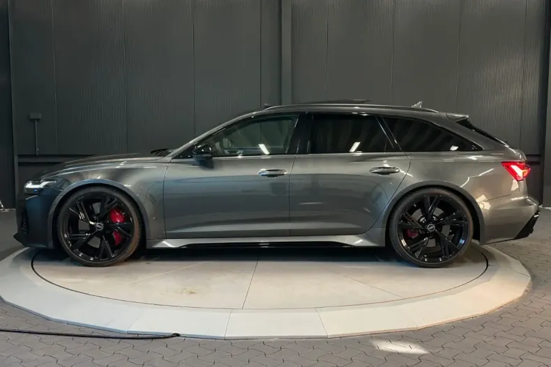 Audi RS6 din 2023 cu 43.500 km - oferta AUD149885 - foto 2