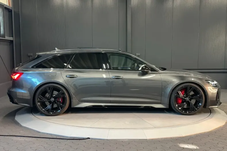 Audi RS6 din 2023 cu 43.500 km - oferta AUD149885 - foto 6