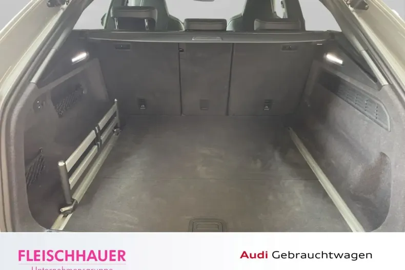 Audi RSQ8 din 2023 cu 54.087 km - oferta AUD149888 - foto 7