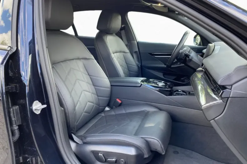 BMW 520 din 2024 cu 16.262 km - oferta BMW149889 - foto 12