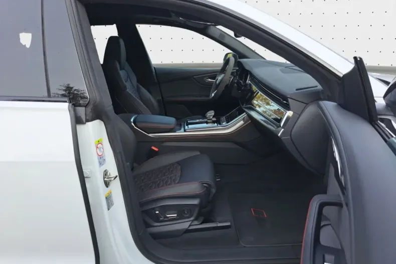 Audi RSQ8 din 2022 cu 35.990 km - oferta AUD149896 - foto 3