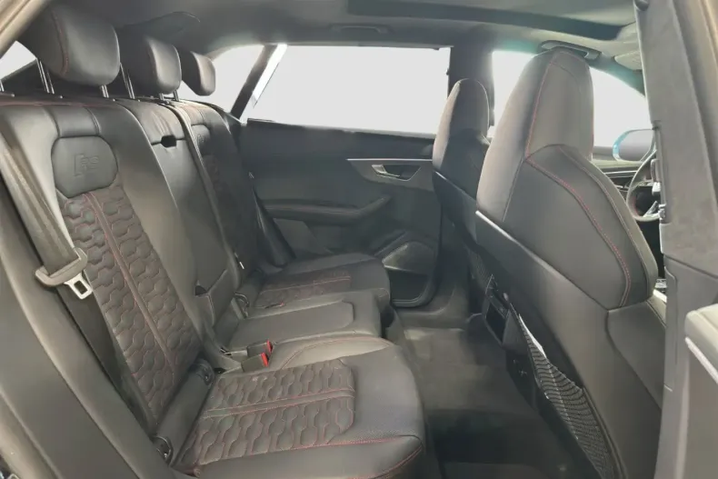 Audi RSQ8 din 2024 cu 3.073 km - oferta AUD149898 - foto 16