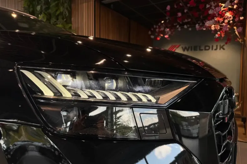 Audi RSQ8 din 2022 cu 72.300 km - oferta AUD149899 - foto 10