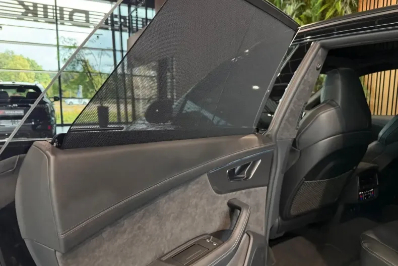 Audi RSQ8 din 2022 cu 72.300 km - oferta AUD149899 - foto 35