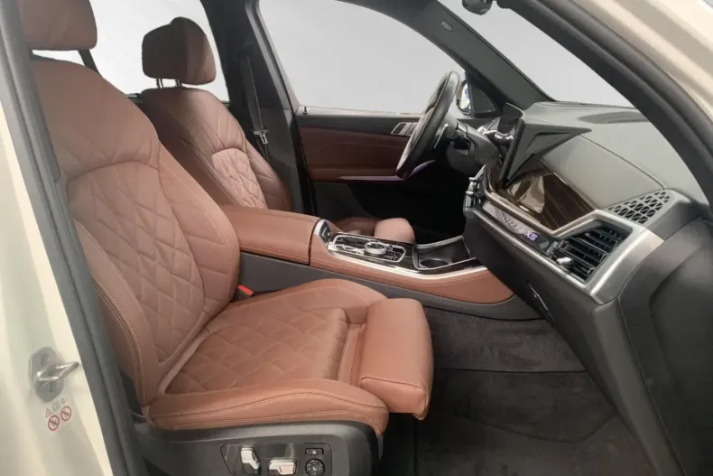 BMW X5 din 2024 cu 28.493 km - oferta BMW149902 - foto 6