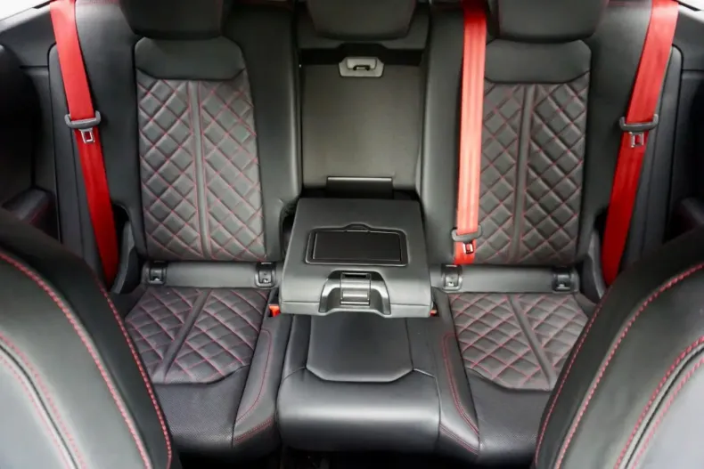 Audi Q8 din 2022 cu 88.500 km - oferta AUD149907 - foto 13