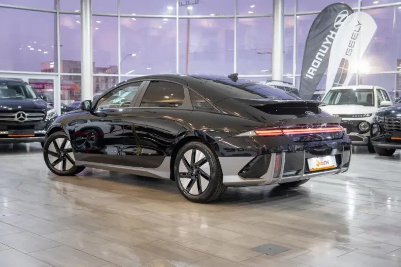 Hyundai IONIQ din 2023 cu 32.800 km - oferta HYU149940 - foto 6