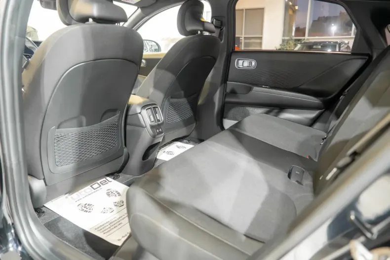 Hyundai IONIQ din 2023 cu 32.800 km - oferta HYU149940 - foto 21