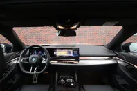 BMW 550 din 2024 cu 45.710 km - oferta BMW149951 - foto 33