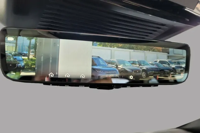 Land Rover Range Rover din 2024 cu 4.425 km - oferta LAN149952 - foto 19