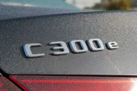 Mercedes-Benz C 300 din 2024 cu 25.669 km - oferta MER149963 - foto 8