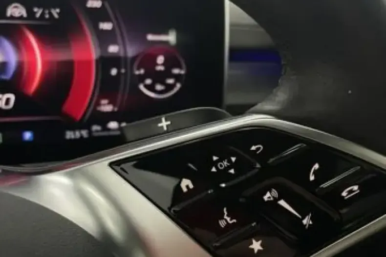 Mercedes-Benz C 300 din 2022 cu 33.278 km - oferta MER149965 - foto 20