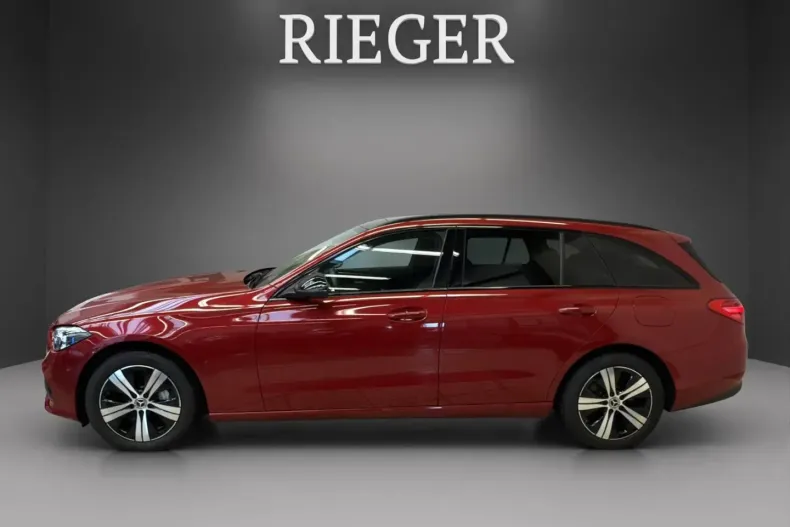 Mercedes-Benz C 300 din 2023 cu 51.554 km - oferta MER149967 - foto 5