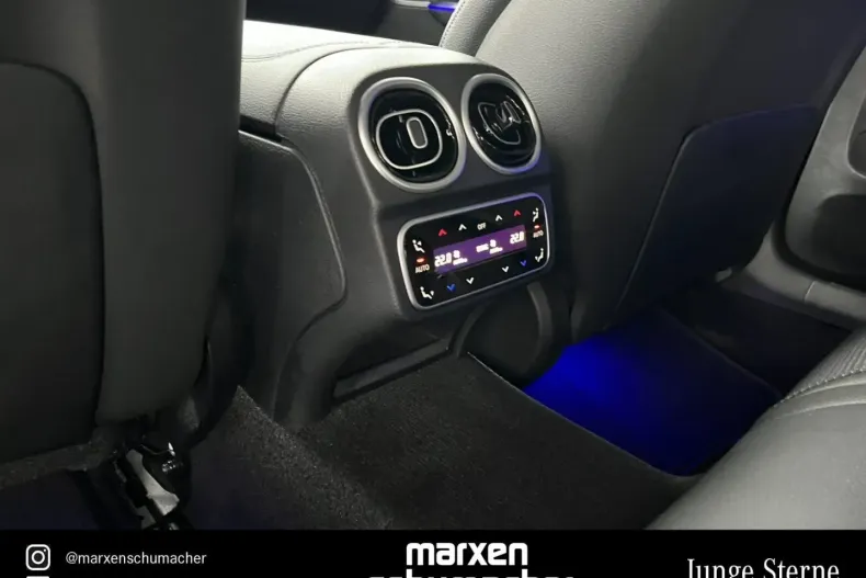 Mercedes-Benz C 300 din 2022 cu 36.060 km - oferta MER149968 - foto 14