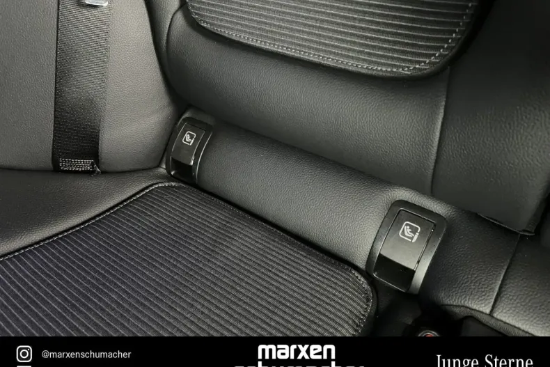 Mercedes-Benz C 300 din 2022 cu 36.060 km - oferta MER149968 - foto 15