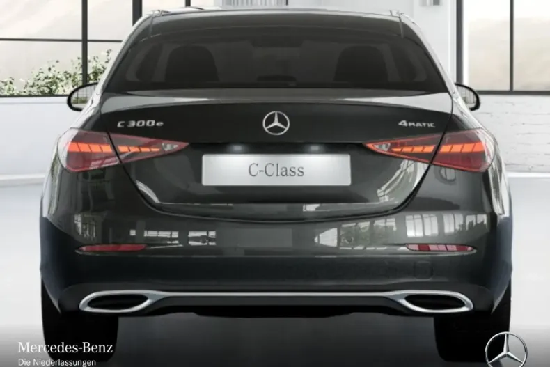 Mercedes-Benz C 300 din 2024 cu 9.144 km - oferta MER149970 - foto 6