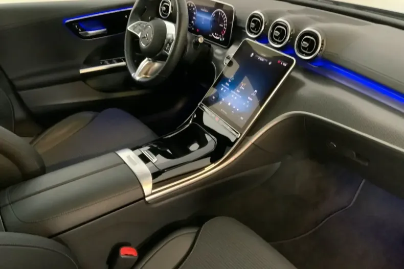 Mercedes-Benz C 300 din 2022 cu 3.659 km - oferta MER149971 - foto 12