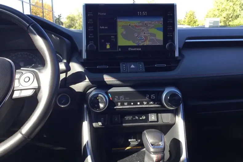 Toyota RAV4 din 2022 cu 46.005 km - oferta TOY149972 - foto 11