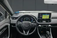 Toyota RAV4 din 2022 cu 44.000 km - oferta TOY149976 - foto 9