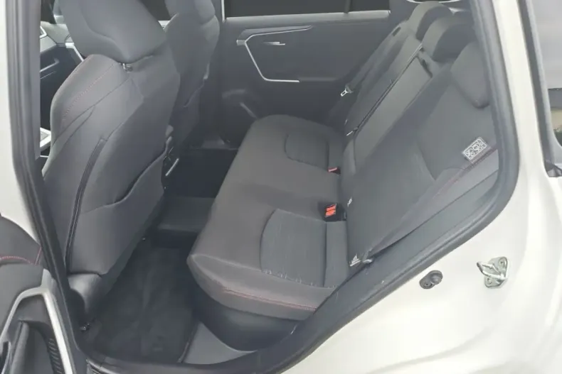 Toyota RAV4 din 2022 cu 44.000 km - oferta TOY149976 - foto 11