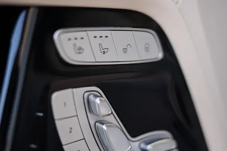 Mercedes-Benz G 500 din 2022 cu 50.369 km - oferta MER149982 - foto 13