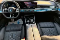 BMW 750 din 2023 cu 17.188 km - oferta BMW149984 - foto 11