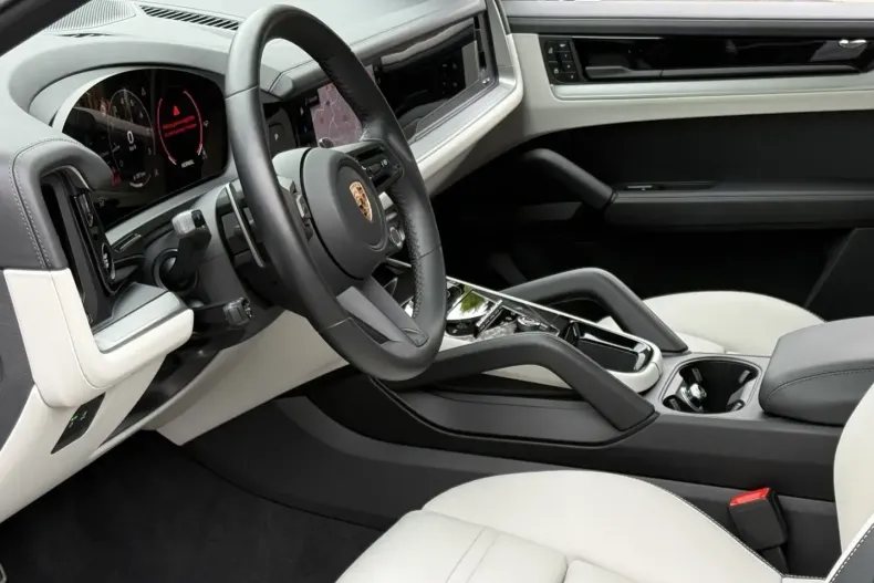 Porsche Cayenne din 2024 cu 47.100 km - oferta POR149989 - foto 8