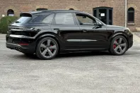 Porsche Cayenne din 2024 cu 47.100 km - oferta POR149989 - foto 26