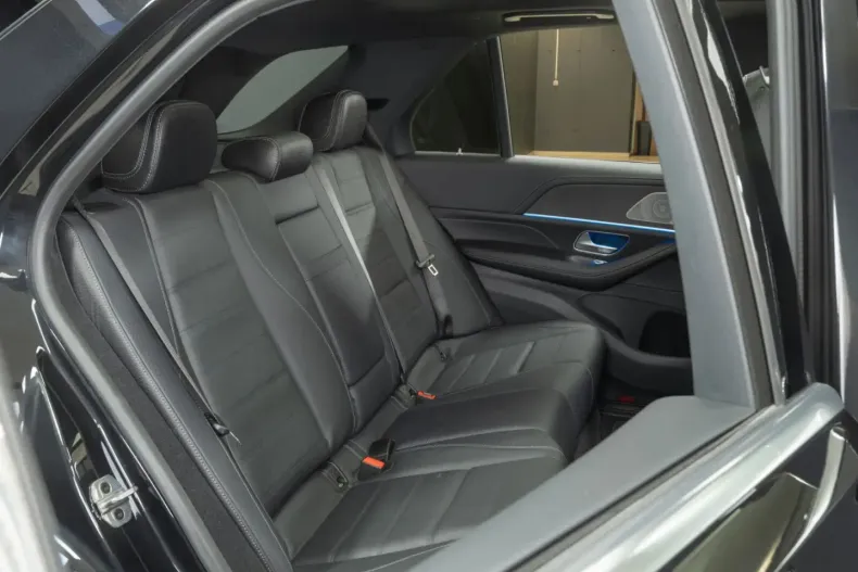 Mercedes-Benz GLE 450 din 2024 cu 13.882 km - oferta MER149993 - foto 22