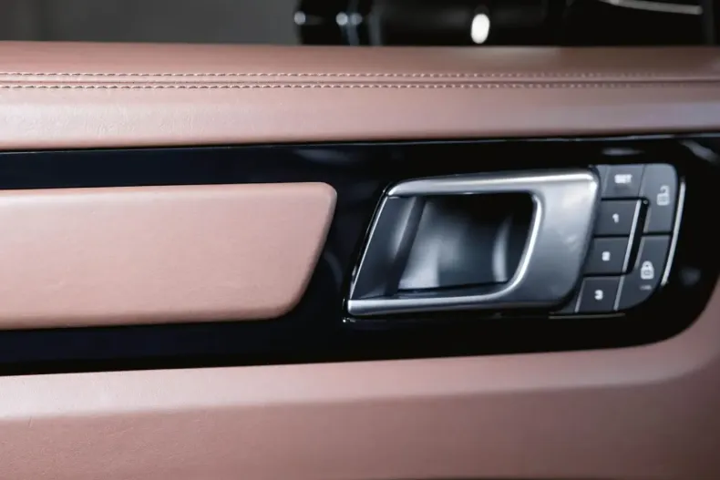 Porsche Cayenne din 2023 cu 23.100 km - oferta POR150010 - foto 24