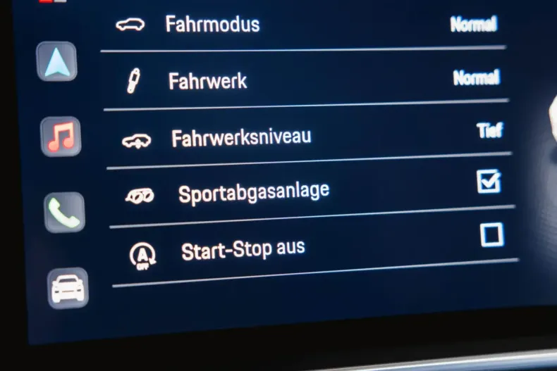 Porsche Cayenne din 2023 cu 23.100 km - oferta POR150010 - foto 40