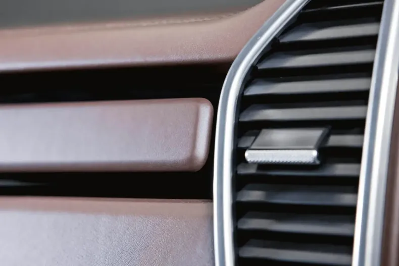 Porsche Cayenne din 2023 cu 23.100 km - oferta POR150010 - foto 42