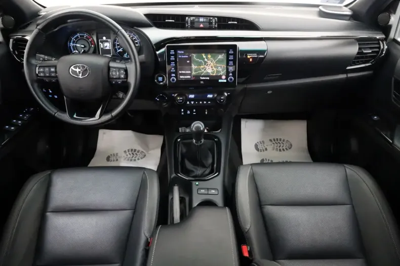 Toyota Hilux din 2023 cu 20.660 km - oferta TOY150012 - foto 5