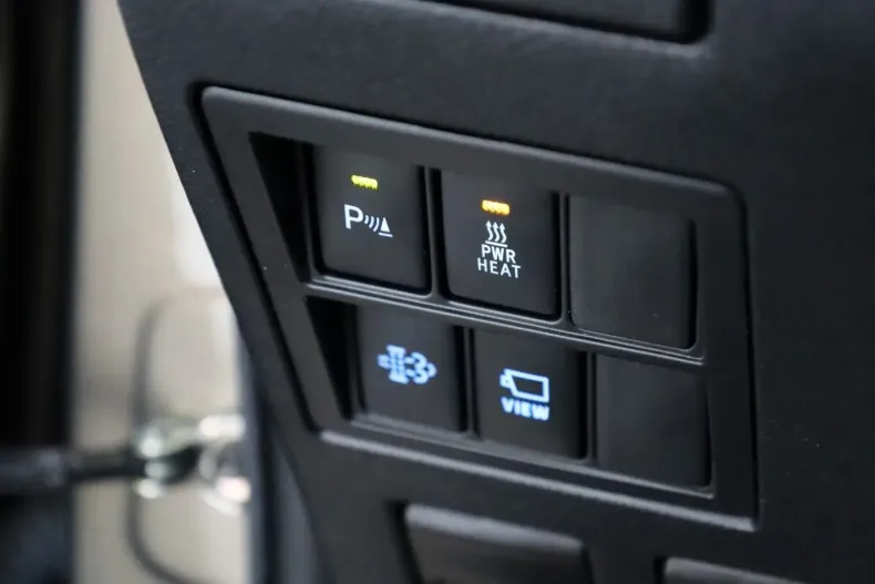 Toyota Hilux din 2023 cu 20.660 km - oferta TOY150012 - foto 20