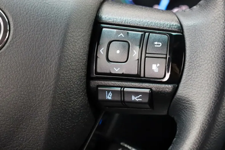 Toyota Hilux din 2023 cu 20.660 km - oferta TOY150012 - foto 22