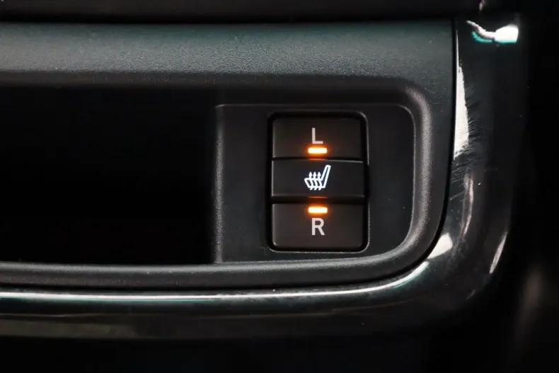 Toyota Hilux din 2023 cu 20.660 km - oferta TOY150012 - foto 23